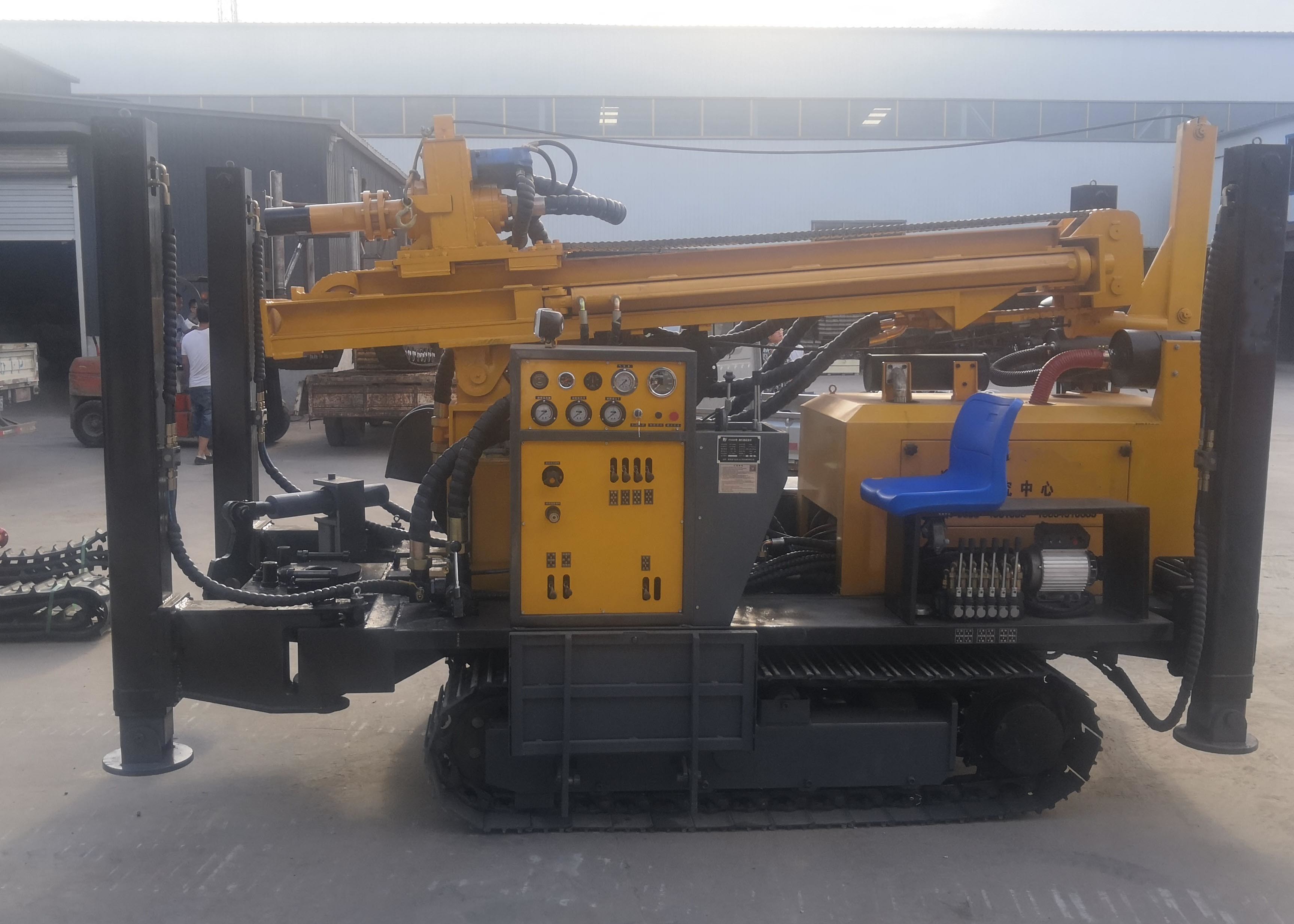 Pneumatic Tractor Mounted 8T 300m Deep Hole Drilling Machine