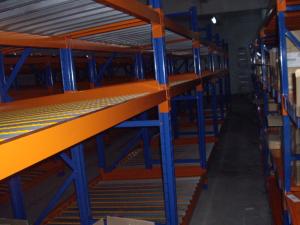 China Blue / orange pallet flow racking , high density industrial storage shelves wholesale