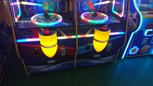 SGS Coin Operated Game Machine Lottery Tickets Super Cannon Ball Drop Lucky Wheel Amusement Park Equipment