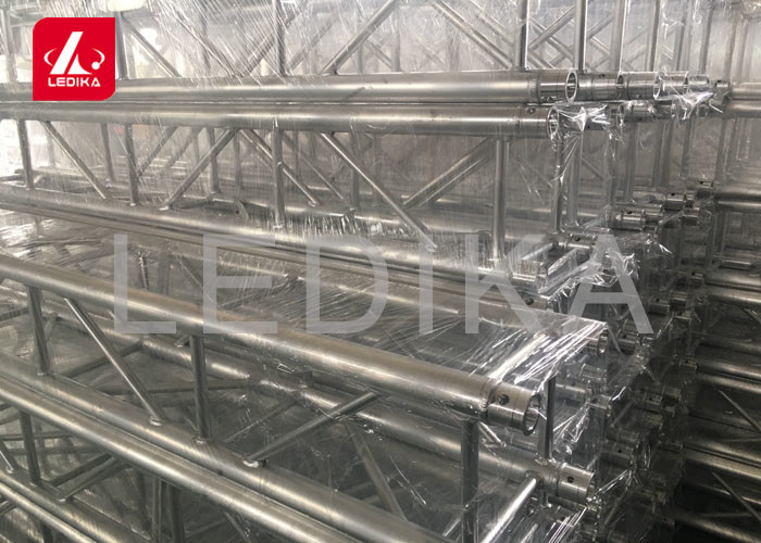 Aluminum 6082, 290mm / 390mm Spigot Lighting Truss For Structure Silver Color