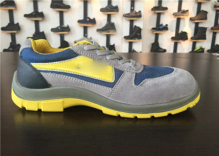 Waterproof Mens Comfortable Work Shoes Reinforced Counter For Heel Stability Patient