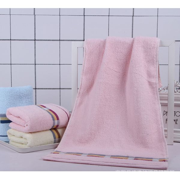Customizable Absorbent Cotton Towels for All Ages in Home and Hotels Custom Logo
