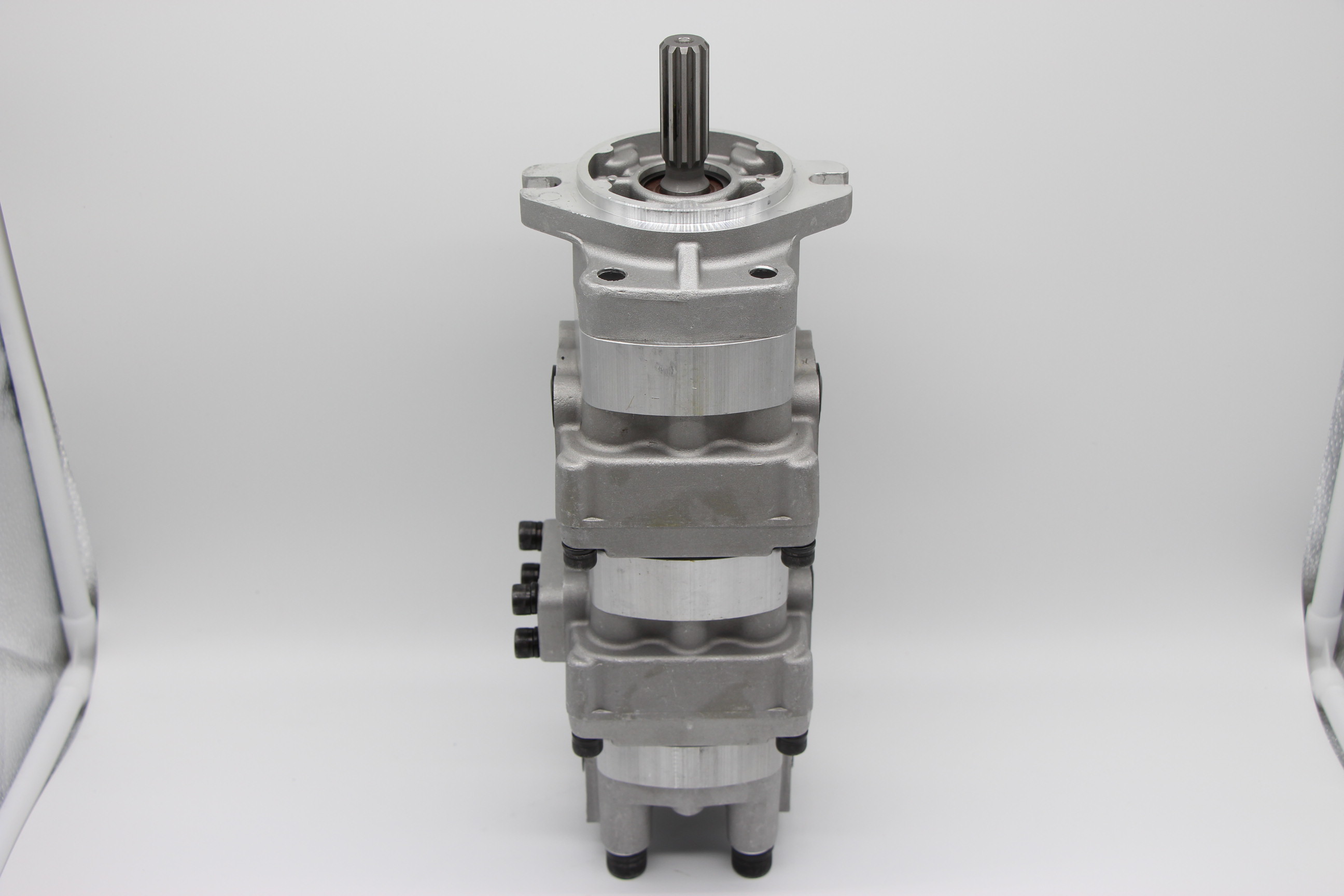Hot sale good quality 705-41-08001 PC30-6 gear pump pilot pump for KOMATSU excavator