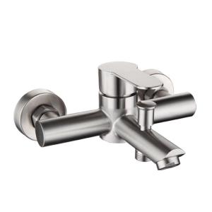 China OEM 15L/Min Stainless Steel Bath Faucet Polished Chrome Plating wholesale