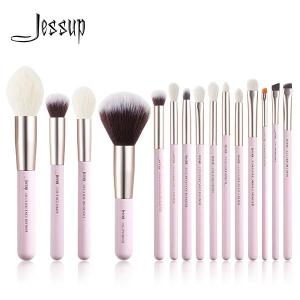 China Metal Ferrule ISO9001 Essential Makeup Brushes Set Coated Birch Wood wholesale