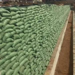 China Tear-Resistant Geotextile Sand Bag Geotextile Planting Grow Bags wholesale