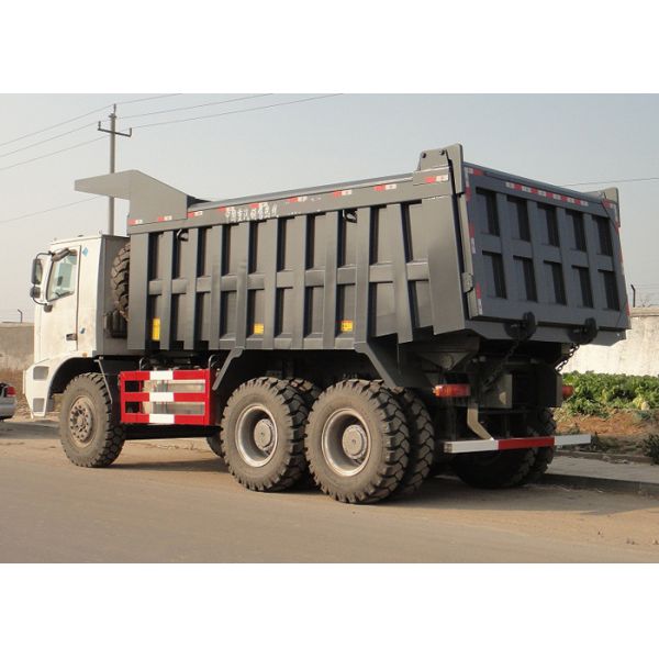 High Loading Capacity Tipper Dump Truck SINOTRUK HOWO70 Mining Truck 6X4