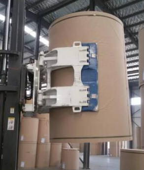3.5 Ton 5ton Forklift Roll Clamp Attachment Forklift Carton Clamp For Sale