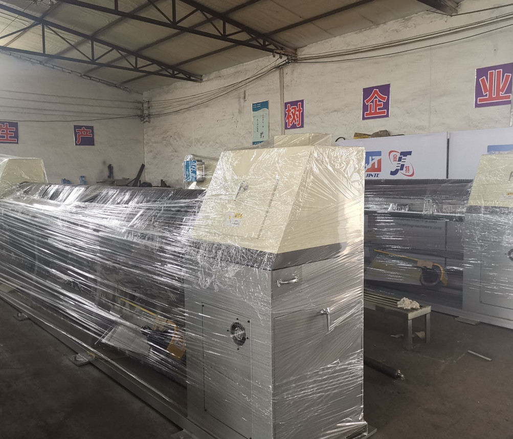 Galvanized W2000mm Hexagonal Wire Mesh Machine For Rabbit Netting