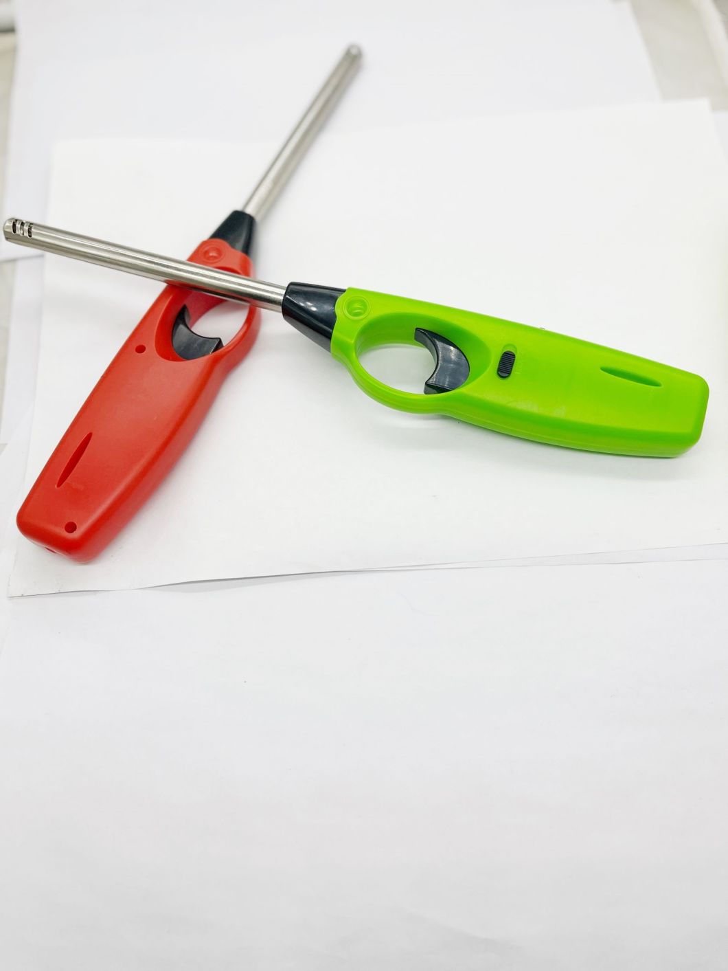 Manufacturer Designs Inexpensive Electronic LED Lighters with ISO9994