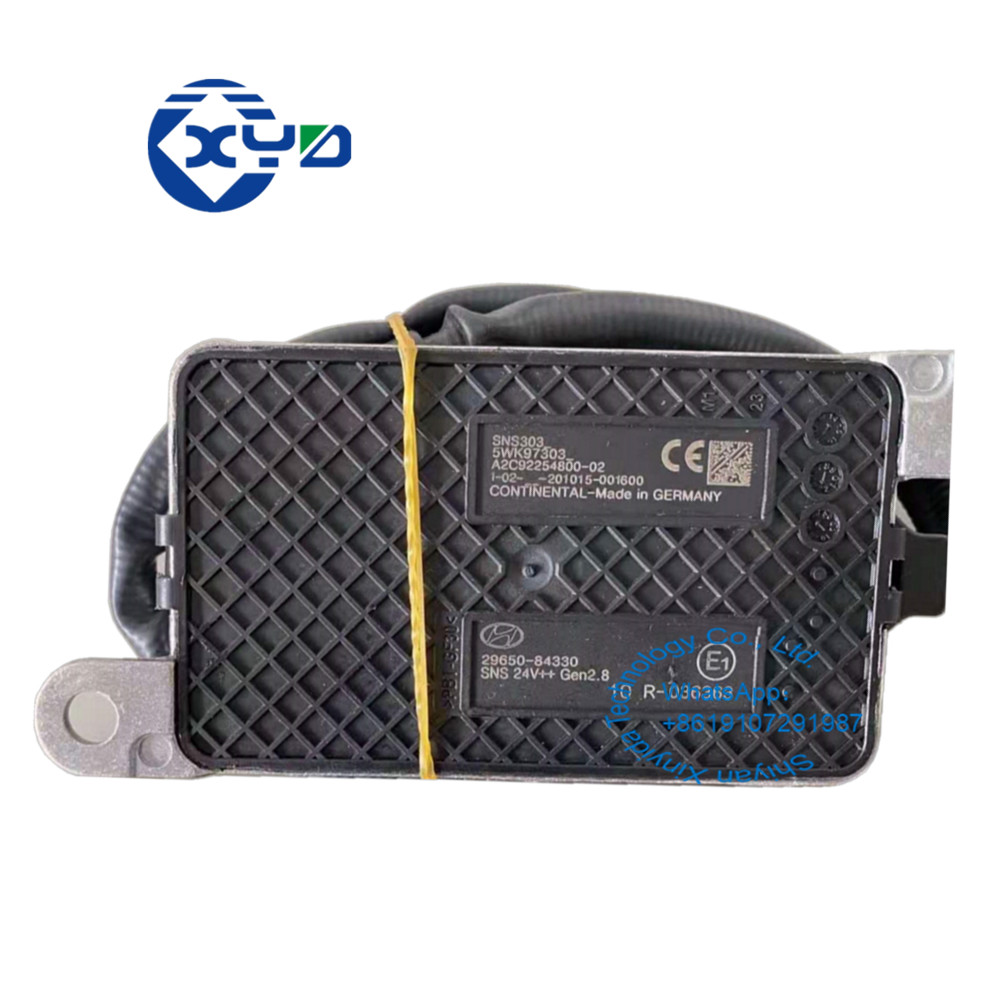 5WK97303 24V Car NOx Sensor 29650-84330 SCR Part For HYUNDAI