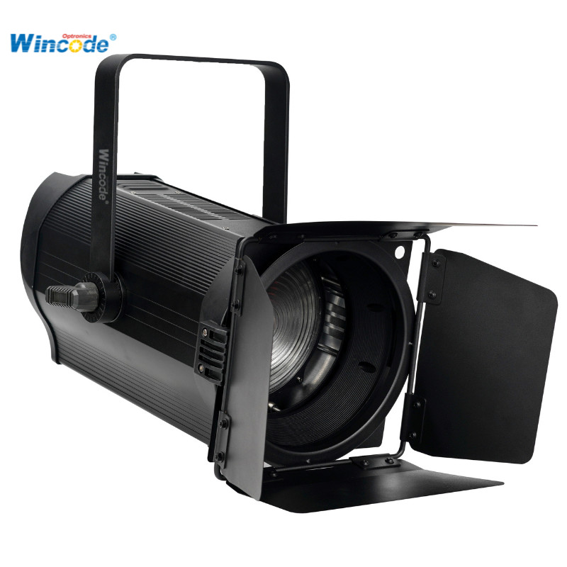 300W LED CRI95 Stage Lighting RGBALC 6 In 1 Auto Zoom Fresnel Spot Light With Color Management System