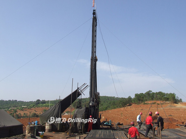 3000m Wireline Core Drilling Rig Machine, Crawler Mounted Core Sample Drilling Rig DF-H-8