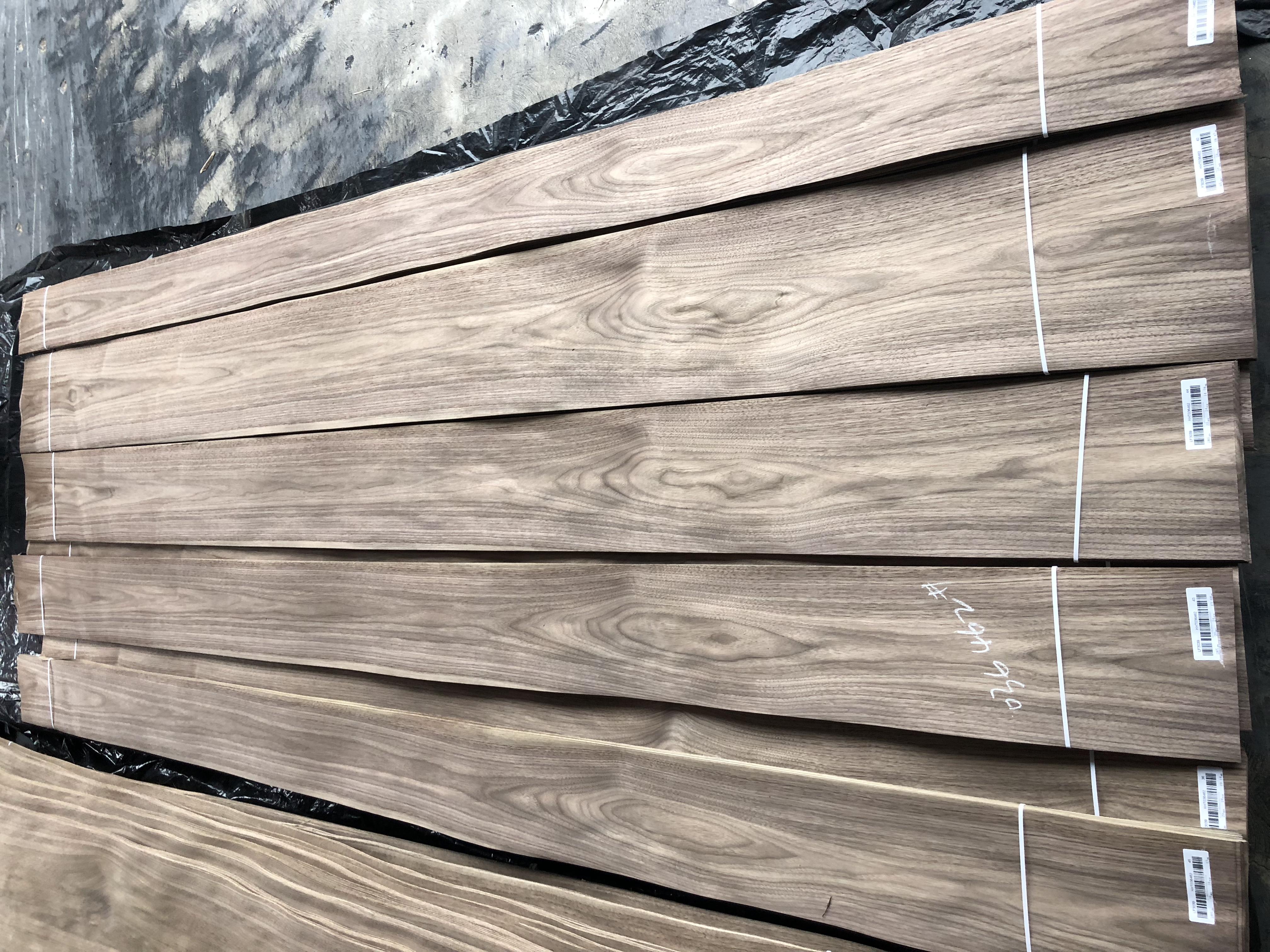 Hot Sale AA Mountain/Straight Grain Walnut Wood Veneers Walnut Veneer Sheets Natural Veneer Wood Black Walnut Sheet