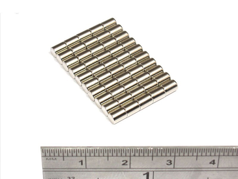 D3x2 D3x3mm Small Disc Rod NdFeB Neodymium Magnet For Toys