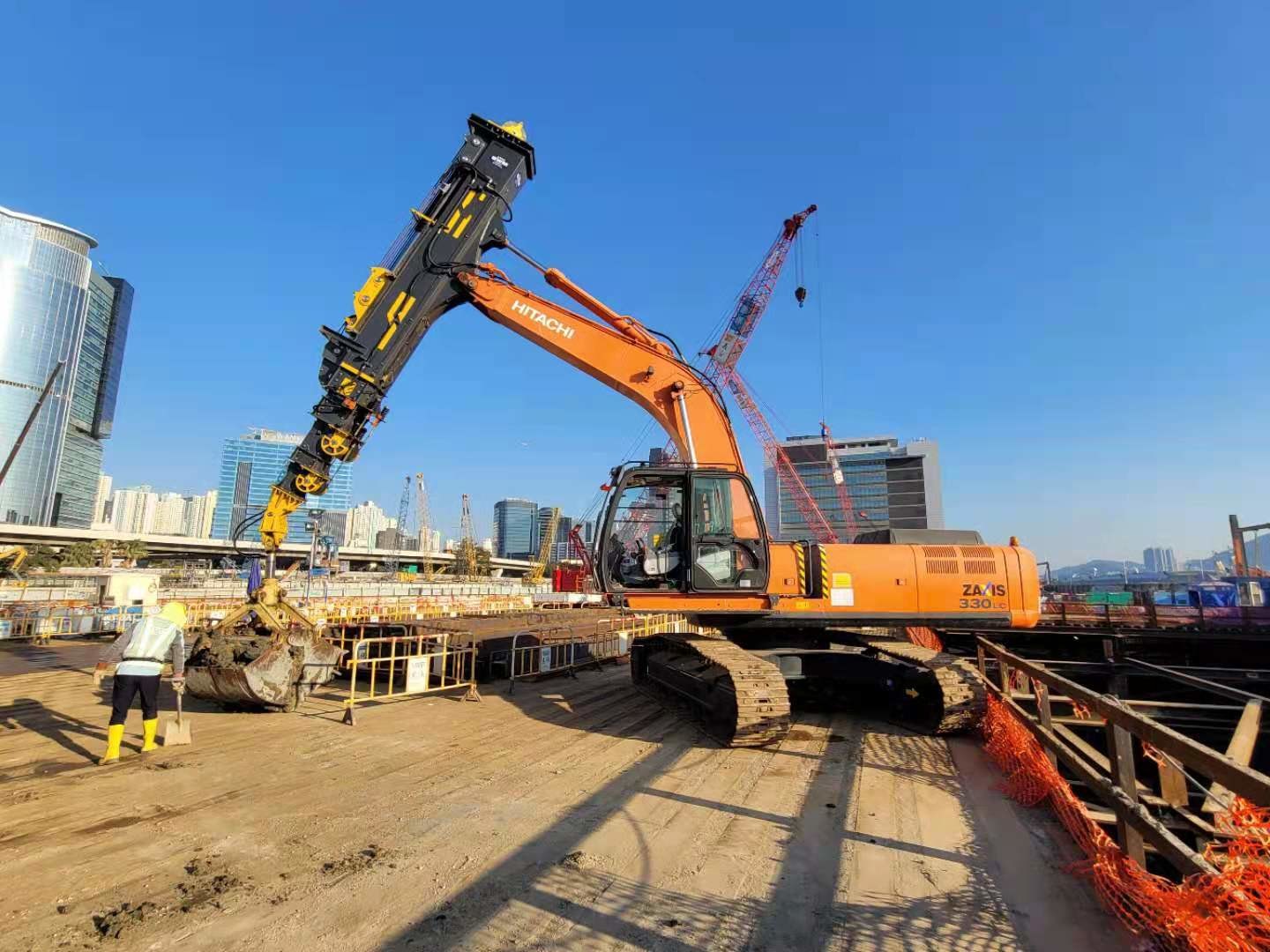 KM260 Clamshell Telescopic Boom Arm Long Excavator 1600Kg Weight