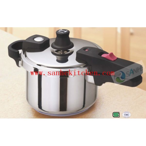 China factory supply Triple bottom stainless steel Pressure cooker