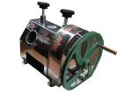 110V/220V Voltage Stainless Steel Juice Extractor for Battery Sugar Cane