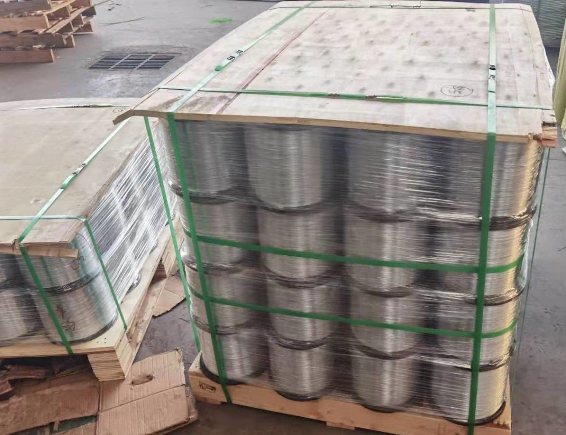 Screw 0.6mm 1.38mm Alloy Thin Stainless Steel Wire Ultra Thin Metal Wire