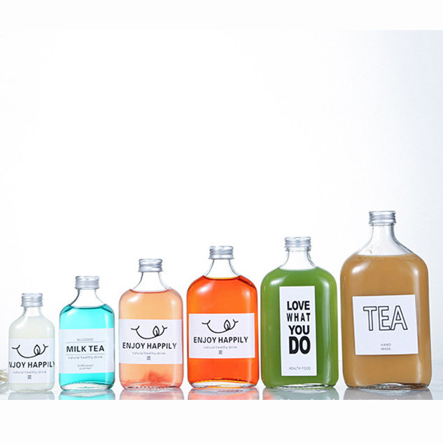 OEM PB Free Flat Crystal Glass Bottles 500ml For Vodka Beverage Juice