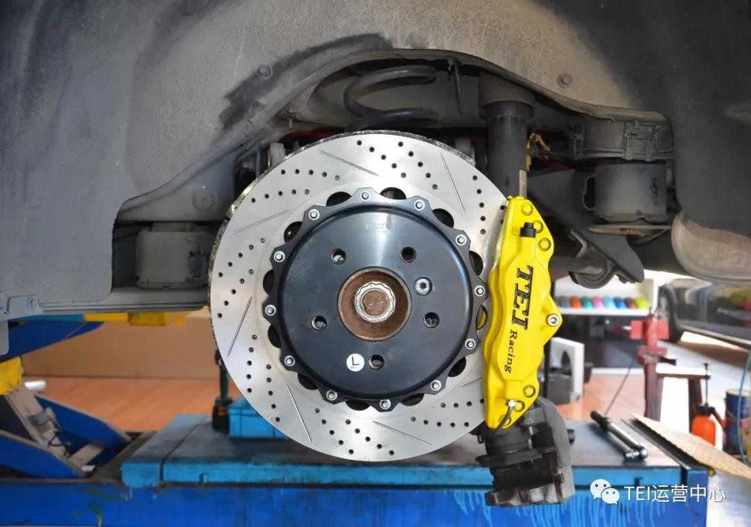 TEI Racing BMW Big Brake Kit Front / Rear Wheel Type Selectable