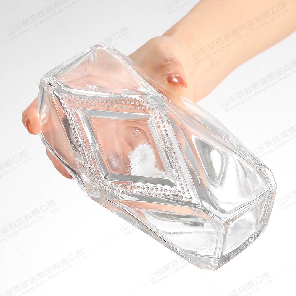 350ml Hand Carved Fire Polish Crystal Shape Glass Whiskey Bottle With Stopper Handmade
