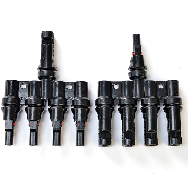 1000v DC Solar Pv Cable 4.0mm2 Conductor Material Copper with IP67 Protection Degree and Pv004 Crimping Tool