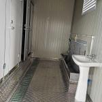 Portable Toilet Outdoor Bathroom Trailer Toilet Mobile Portable Breathable Roof