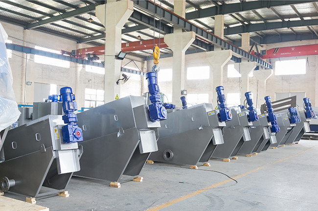 120kg/H Multidisk Screw Press Filter Sludge Dehydration Sewage Treatment Plant Process