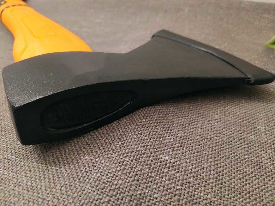 Carbon Steel Double Colors Plastic Handle Hand Working Axe (XL-0139) in Hand Tools
