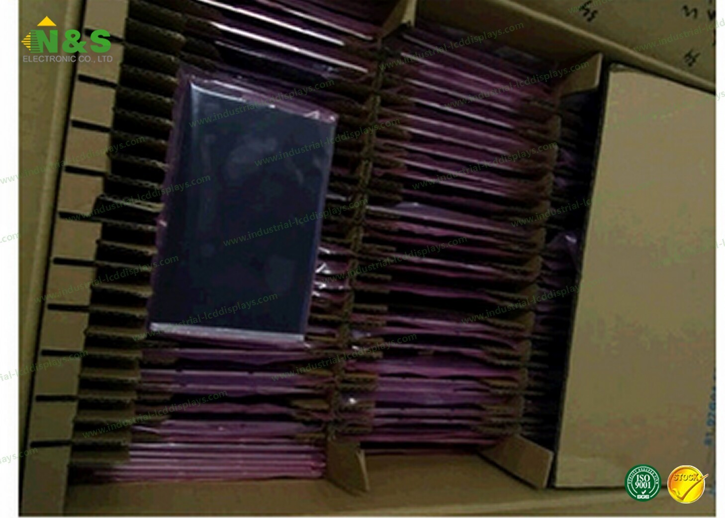 10PCS /LOT B070EAN01.4 New and original 7 inch LCD screens Test the Good send AHVA