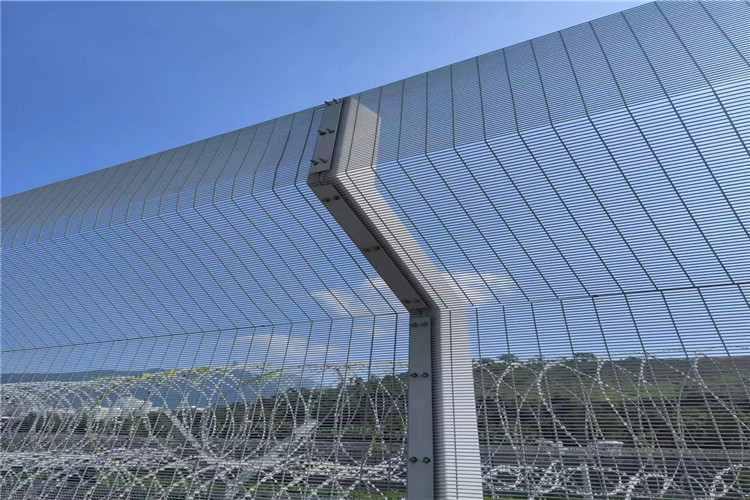 358 Mesh Fence High-Security And Anti-Corrosion Features | Security Fence, Wire Mesh Fence, Mesh Fencing
