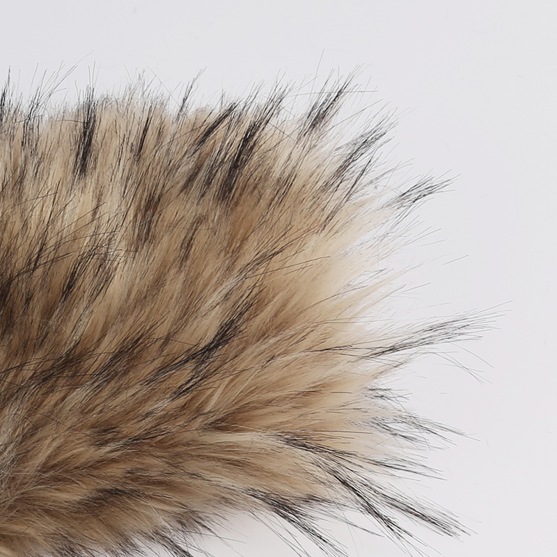Tip Dye Murmasky Fluffy Long Pile Faux Raccoon Fur Fabric For Garments Density