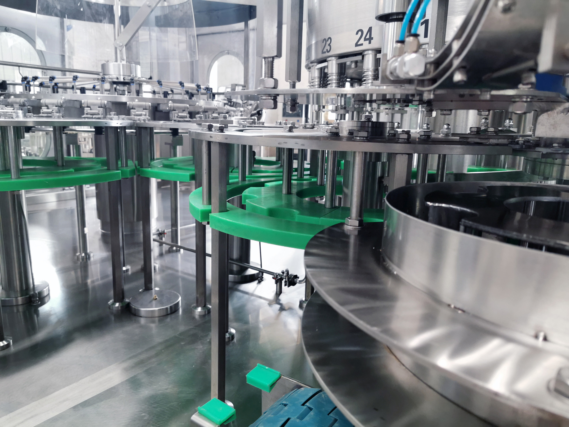 Stainless Steel 500Ml Pure Mineral Water Bottle Plant For Small Investor