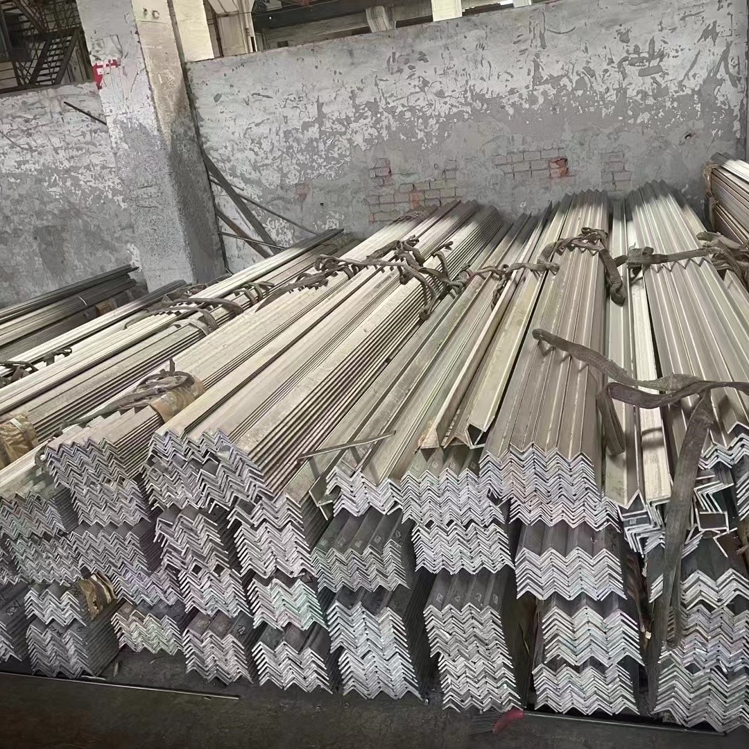 ASTM A276 304 Stainless Steel Angle Profile Bar Equal Unequal SUS304 30*30*3MM