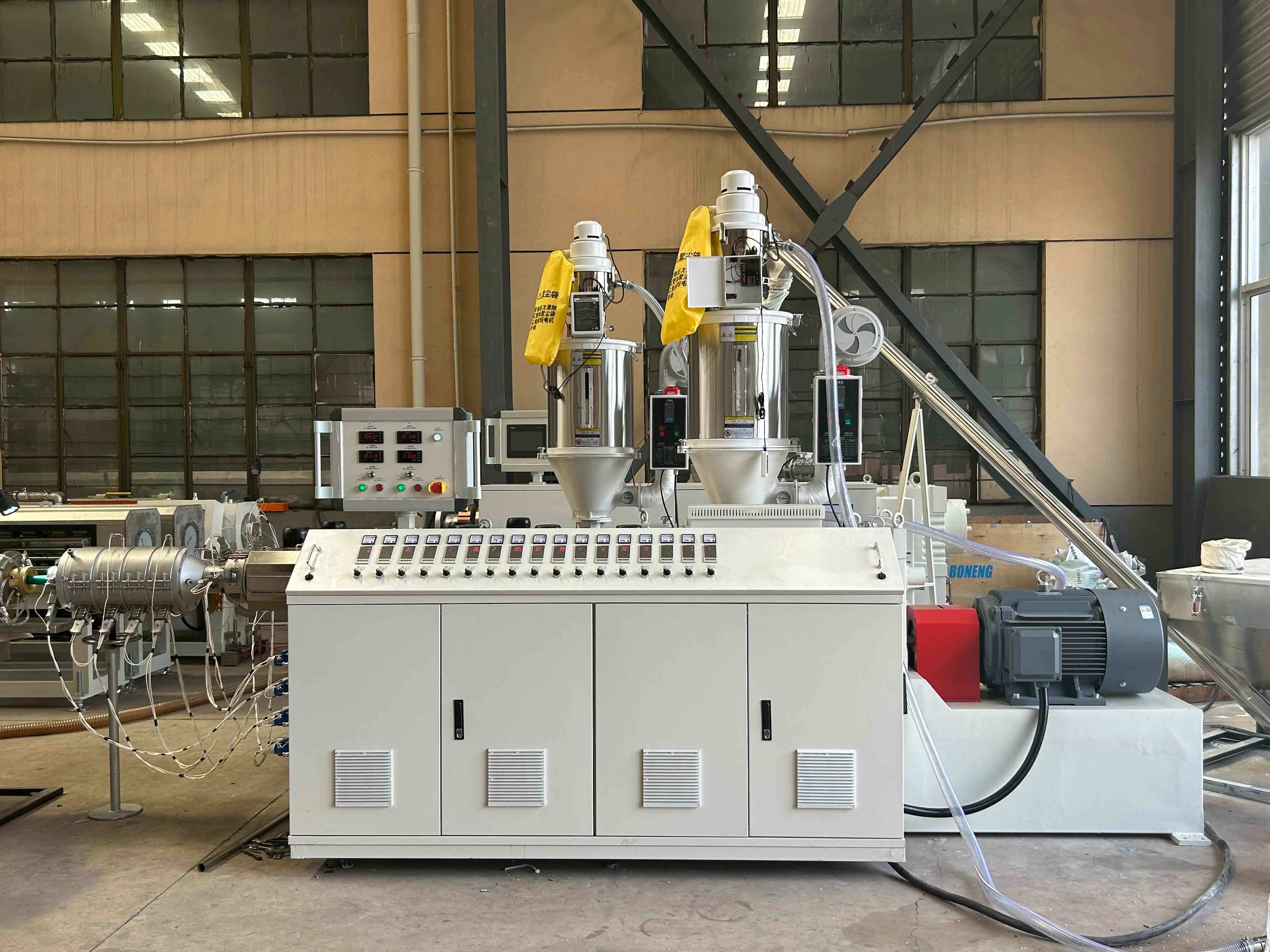Automatic Plastic PPR Tube Pipe Extrusion Single Screw Extruder Making Machine Production Line