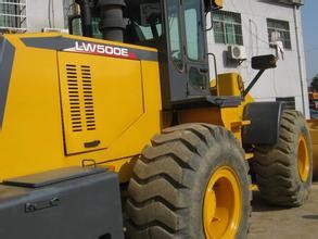 Quality 5000KG LW500E Earthmoving Machinery Wheel Loader With double pump interflow for sale