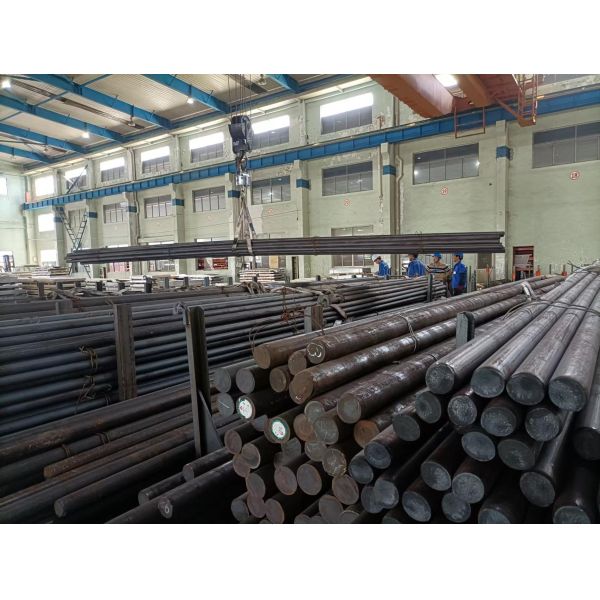 Q235 S355JR Carbon Steel Bar Hot Rolled Bright Round Rod For Concrete Reinforcing
