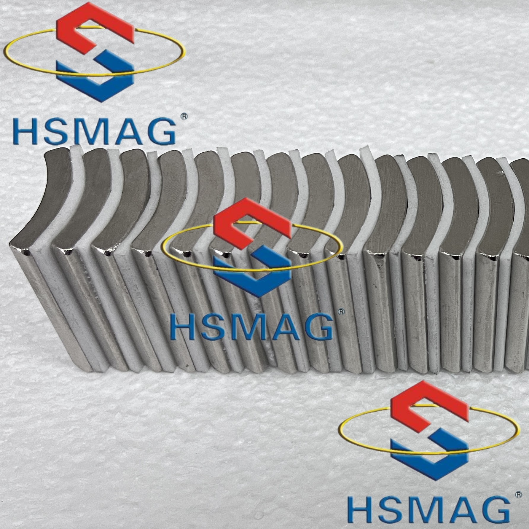 HSMAG Electroplate Arc Cuboid SmCo Magnet Permanent High Temp Arctic Red