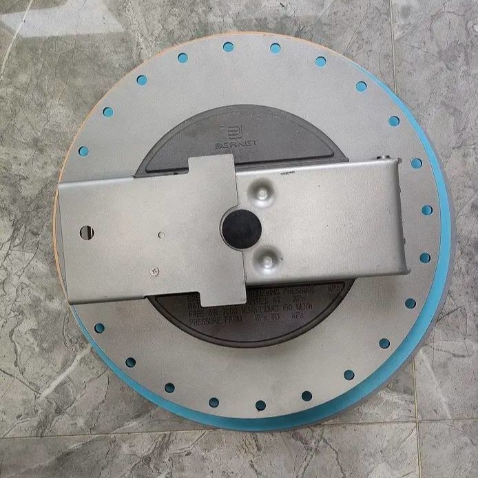 Bernet MC460TB Iron Steel Durable Manhole Cover High Pressure Resistant Top Cover for Fuel Tanker