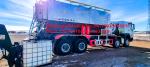 Safety reliability Tread Bulk Trucks 15/20/25Ton Heavy Ammonium oil explosive