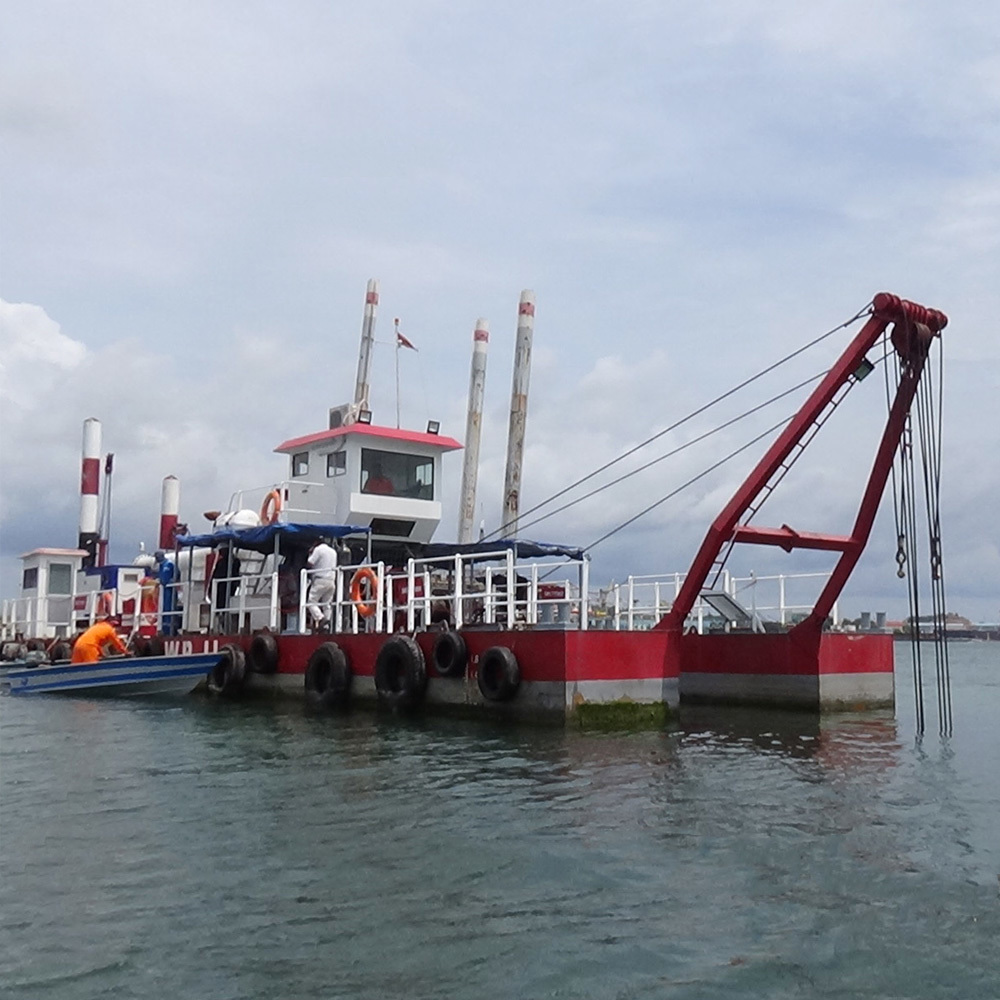 JMD450 dredging equipment in working site