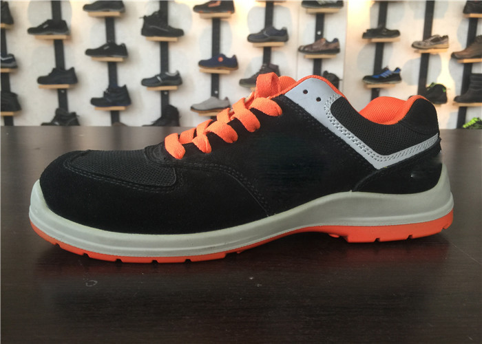 Breathable Ladies Safety Shoes Superior Comfort Cushioned Footbed Wicking Dry Insole