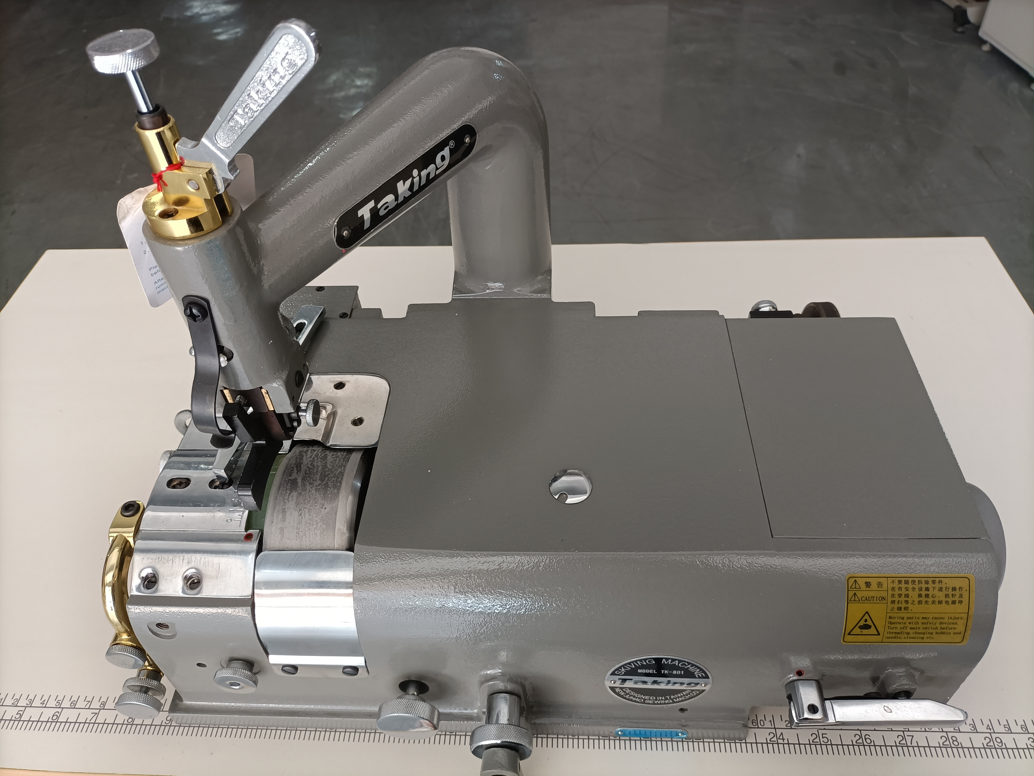 Adjustable Speed Leather Skiving Machine Prevents Rust Shoes Manufacturing Machine