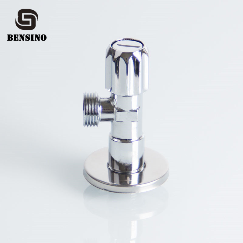No Leakage 18N.M 90D 1/4 Turn Chrome Plated Angle Valve