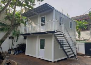 China Countryside Good Insulation Living Shipping Container Family Home wholesale