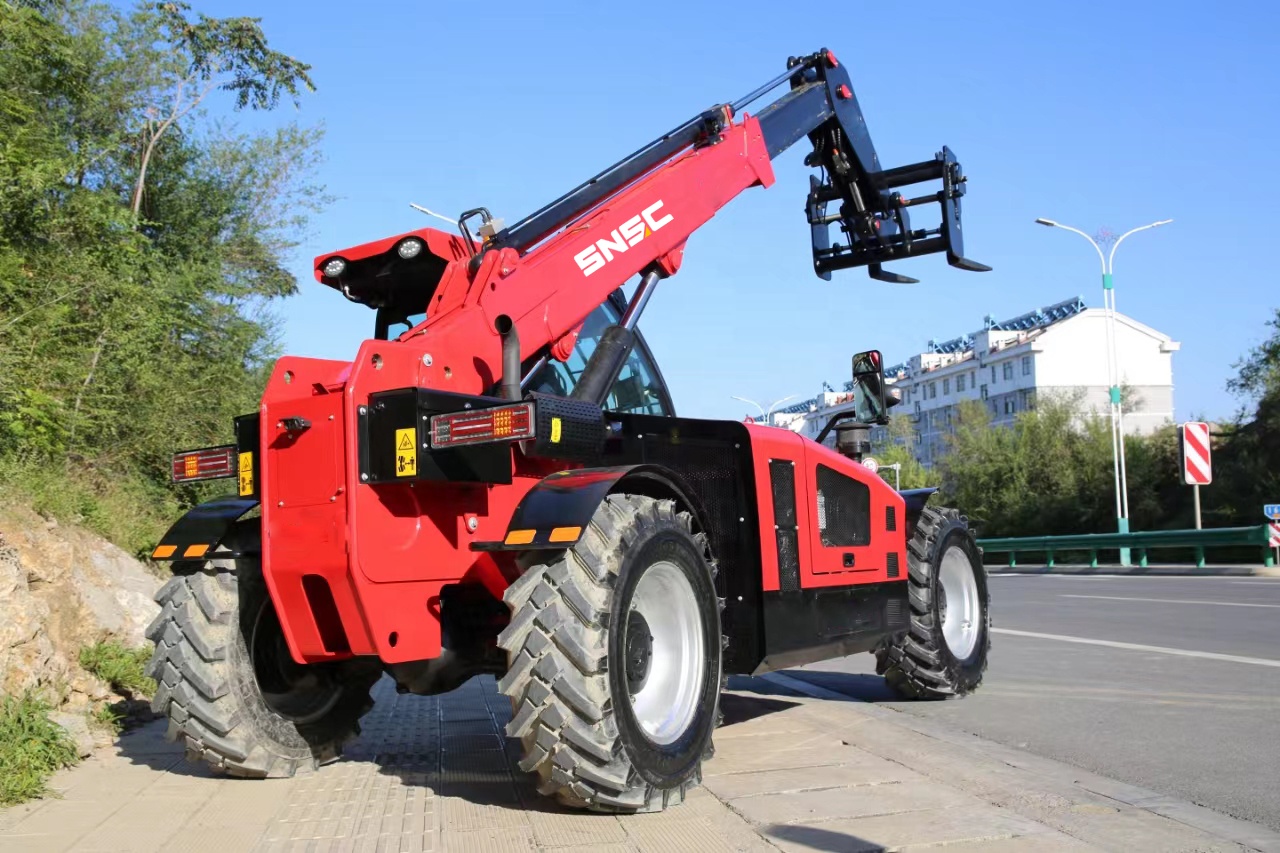 Smooth Construction with 4X4 Telescopic Handler Telescopic Boom Forklift