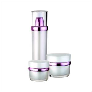 China Round Lotions Cosmetic Cream Jar Serum Gel PMMA Empty Lotion Jars wholesale