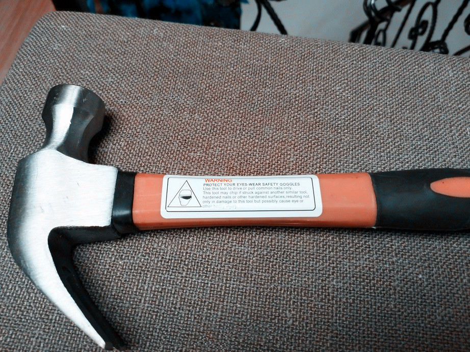 Claw Hammer(XL0008-2) with polishing surface, durable quality and good price.