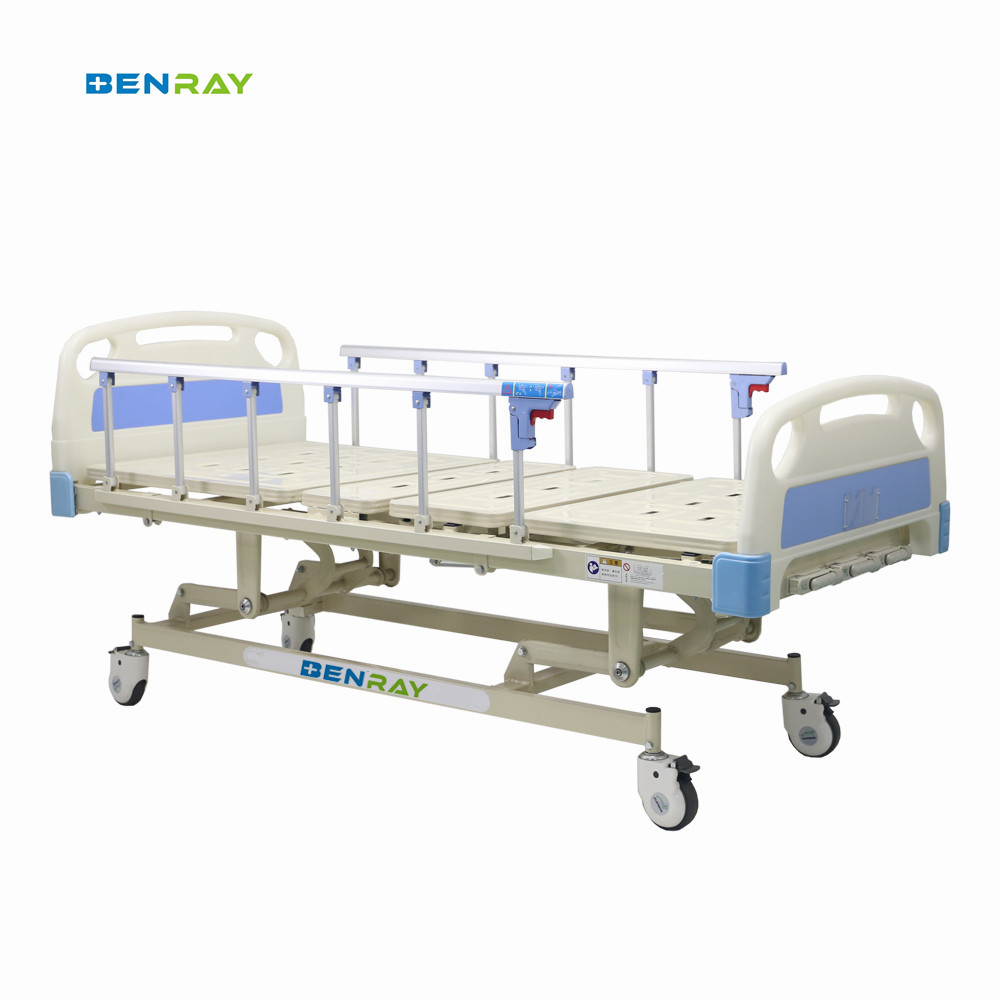 3 Function Manual Crank Medical Hospital Bed With Pp Guardrails